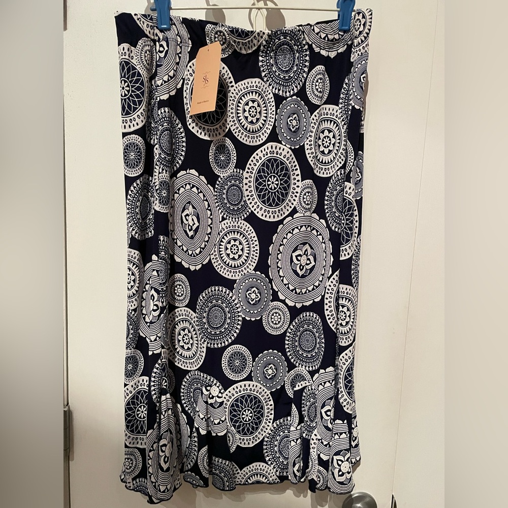 Black and White Skirt, sits below the knee